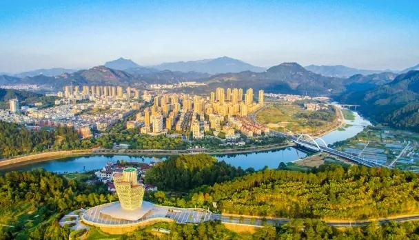 缙云推动“项目等地”向“地等项目”转变 园区先租后供 企业拎包入驻